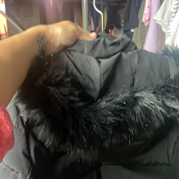 Black down puffer coat - Picture 7 of 11